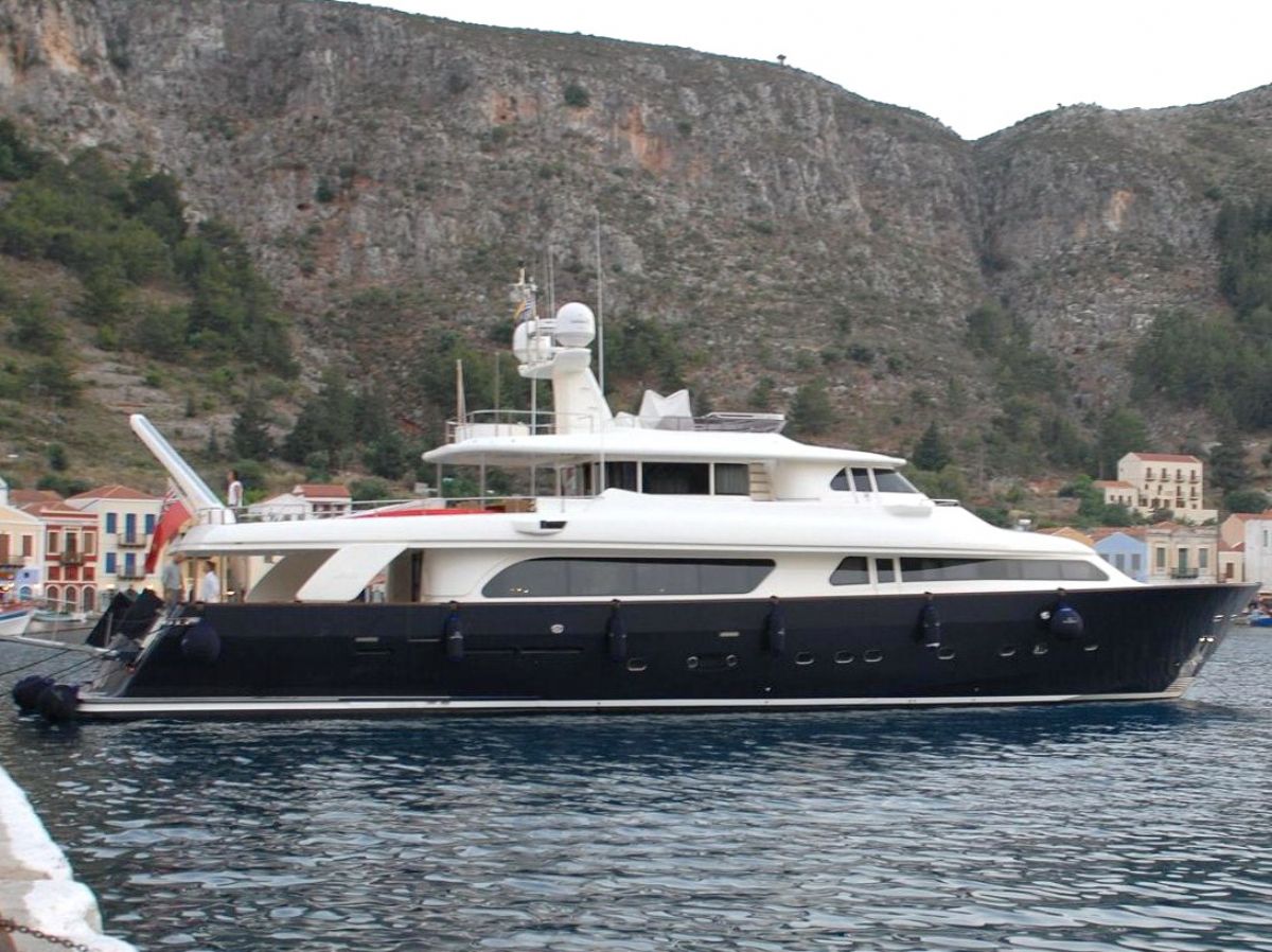 Ferretti Navetta 30
