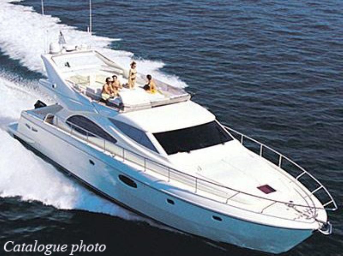 Ferretti 590